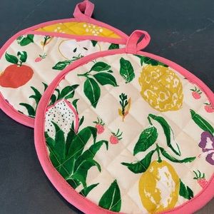 Opalhouse set of 2 pot holders